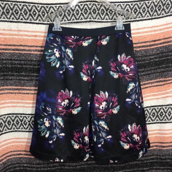 ELLEN TRACY CIRCLE MULTI COLOR FLORAL SKIRT SZ 8 ART TO WEAR - Picture 3 of 11